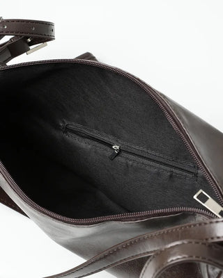Two-line leather shoulder bag