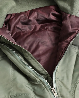 Stand-up neck flap unique pocket bomber jumper