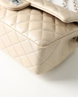 Quilted chain bag