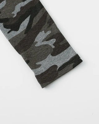 [4th Re-release] (ORIGINAL) Lettering Camo Long Sleeve T-Shirt