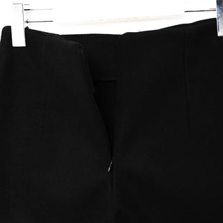 Side zipper shorts