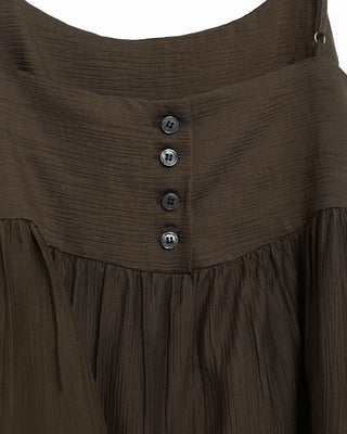 Back-button sleeveless blouse