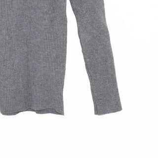 Ribbed turtleneck knit
