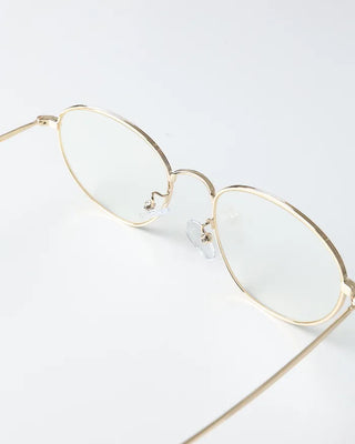 Slim metal frame glasses