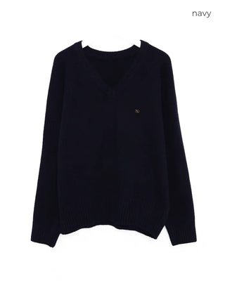 Oval Tag V-Neck Raglan Shoulder Knit Sweater