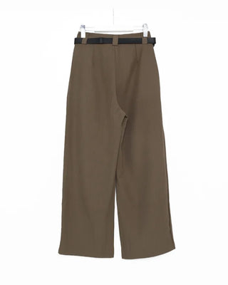 Double-pleated wide-fit slacks