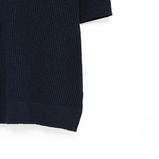 Three-button short-sleeved colored knit