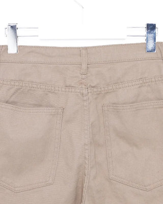 Bermuda shorts with side pleats