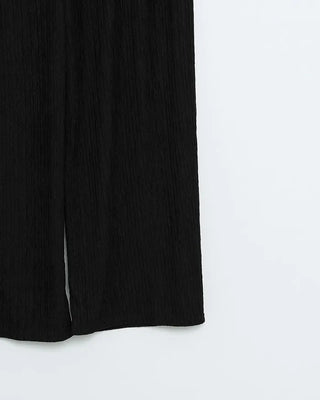 Sleeveless top with built-in cups and wide-leg pants set