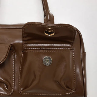 Two-pocket square bag
