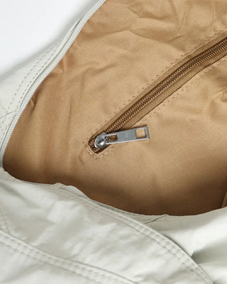 Big buckle shoulder bag