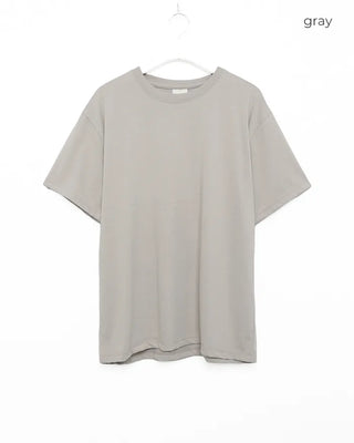 Basic short-sleeved T-shirt