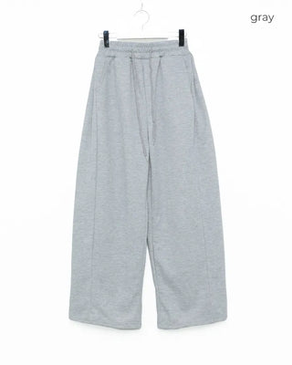 Elastic wide sweatpants
