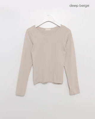 Round simple long-sleeved T-shirt