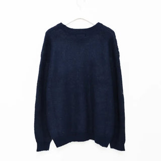 Lettering knit