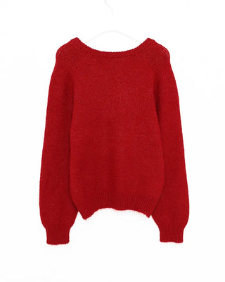 V-neck long-sleeved knit