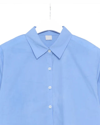 Simple short-sleeved shirt
