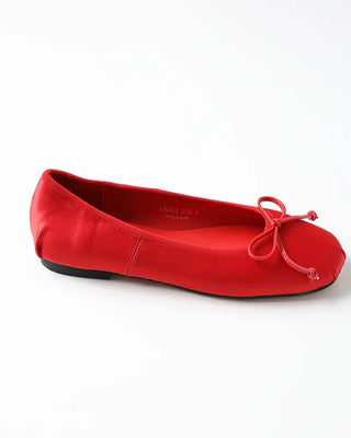 Ribbon flat shoes