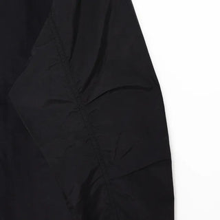 (Unisex) Pocket Hooded Windbreaker