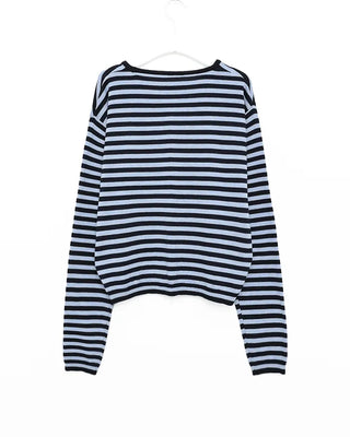 Round neck loose long-sleeve knit