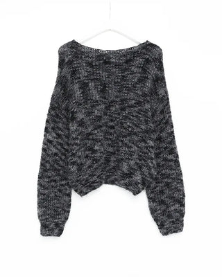 Round neck loose fit knit