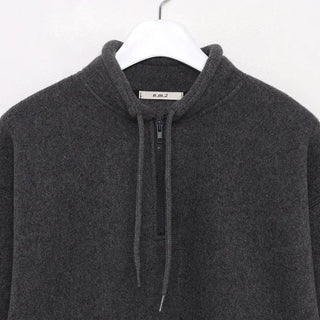 String detail fleece half-zip up