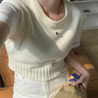 Cropped knit vest