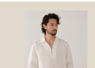 [CULTUM] Relaxed Deep V-neck Shirt
