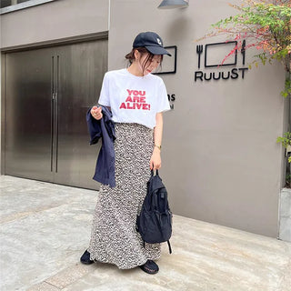 Leopard print pleated skirt