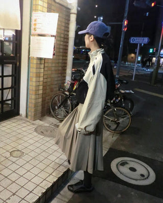 Asymmetric windbreaker jacket