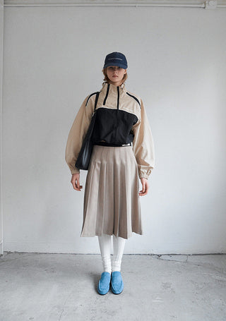 Asymmetric windbreaker jacket