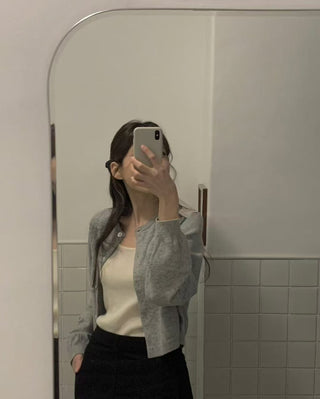 Wool knit cardigan 02