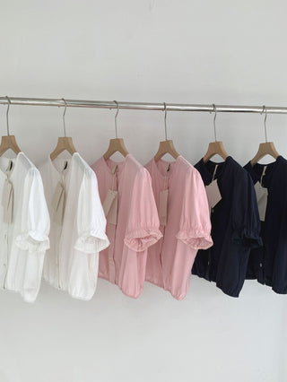 Lace puff shirt