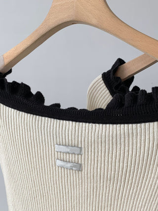 Off-shoulder sweater