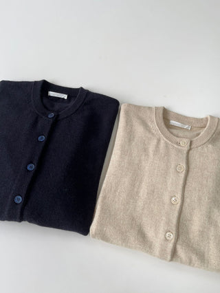 Basic knit cardigan