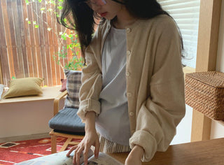 Basic knit cardigan