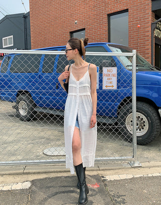 Embroidered suspender skirt