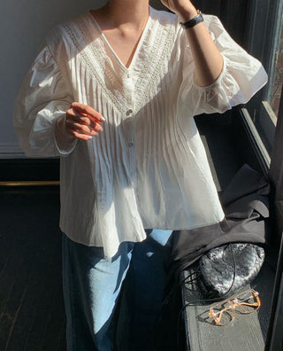 Puff sleeve shirt