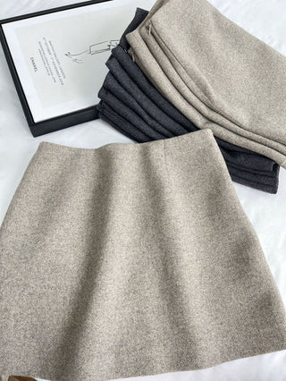 Pure mini skirt