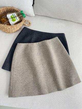 Pure mini skirt