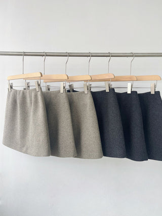 Pure mini skirt