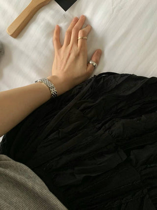 Pleated lace skirt