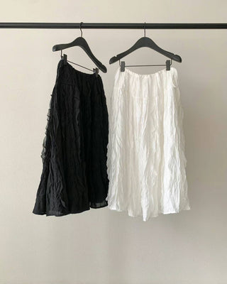 Pleated lace skirt