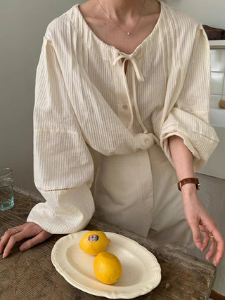 Drawstring pleated shirt