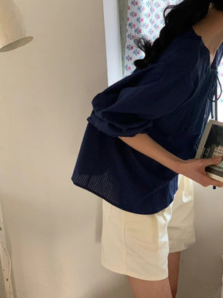 Drawstring pleated shirt