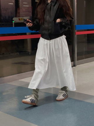 Knitted bucket socks