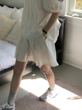 Pleated White skirt