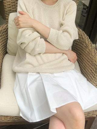 Pleated White skirt