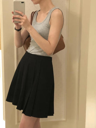 Pleated White skirt