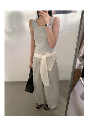 French U-neck vest Top